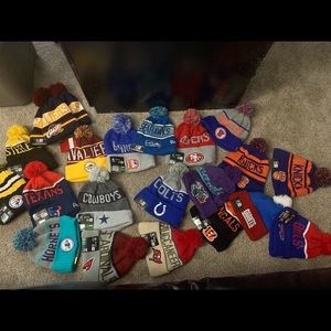 New Era/Mitchell & Ness Beanies